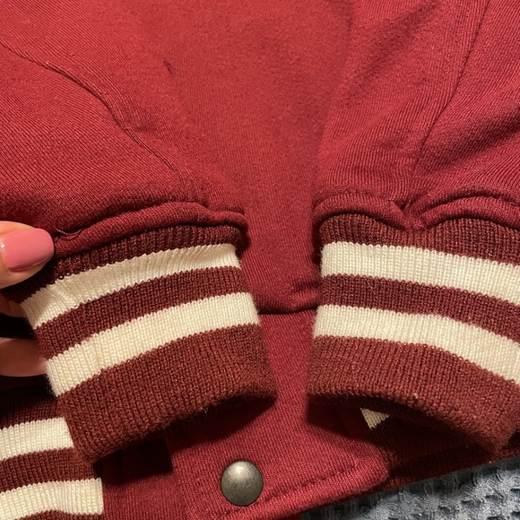 Cute burgundy jacket fits S - Picture 3 of 4